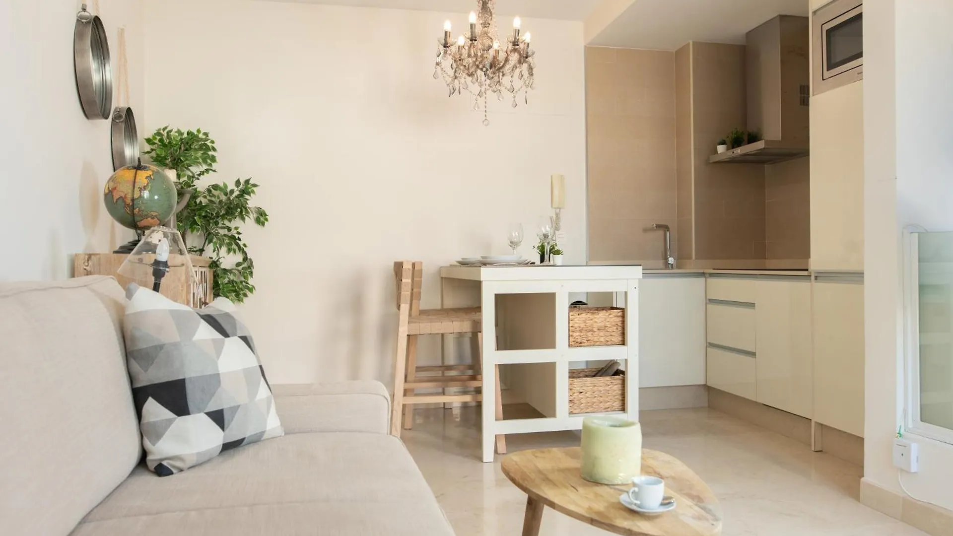 Apartamento Alohamundi Lumbreras Atico Sevilla