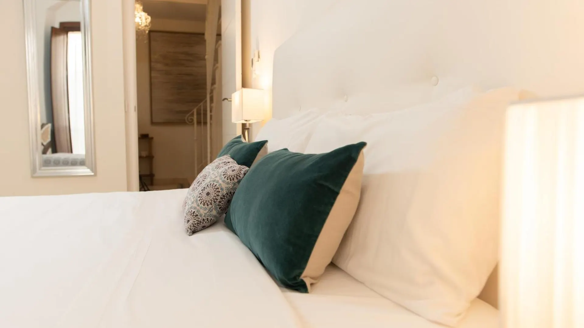 Apartamento Alohamundi Lumbreras Atico Sevilla 0*,  España