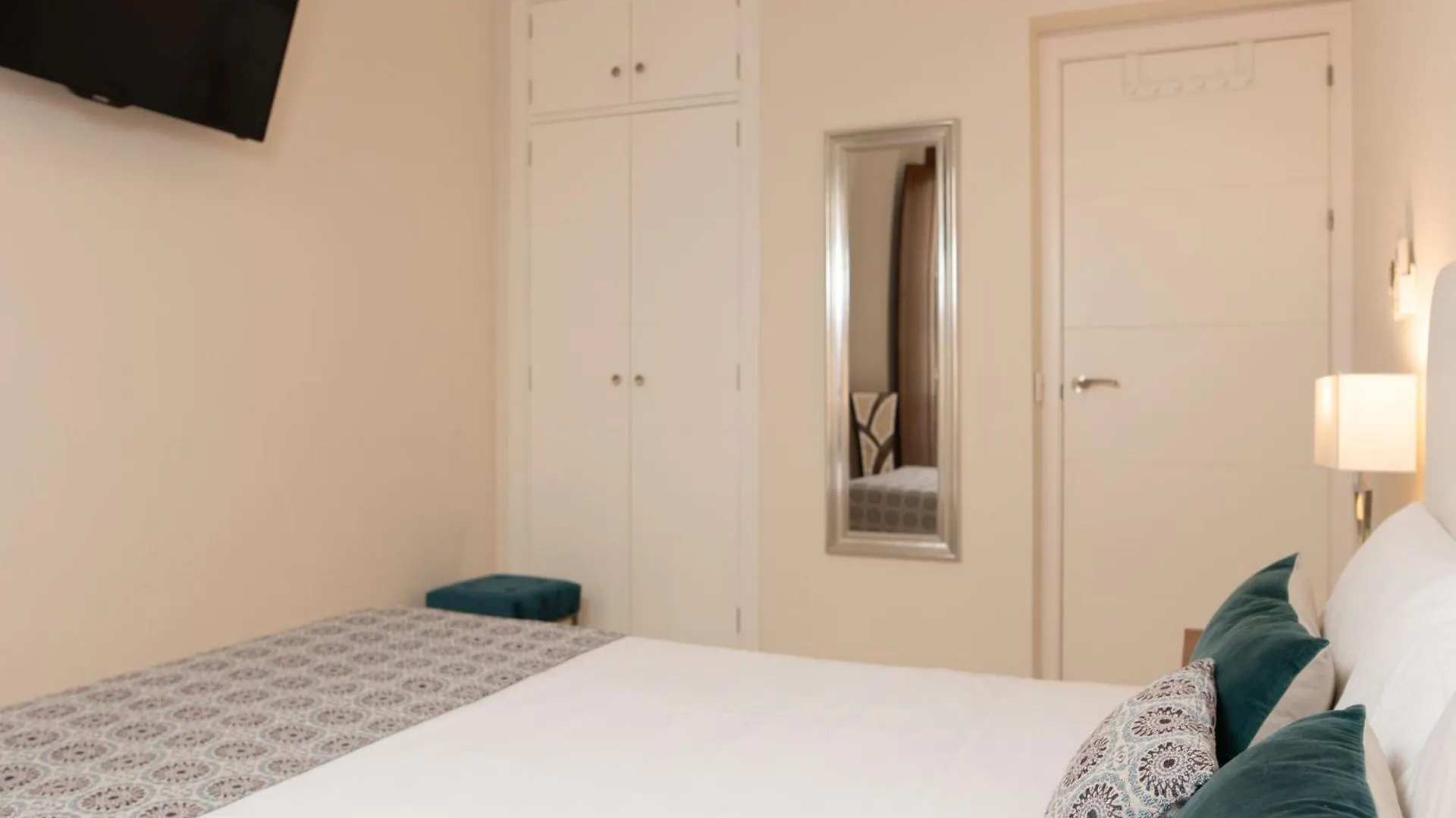 Apartamento Alohamundi Lumbreras Atico Sevilla